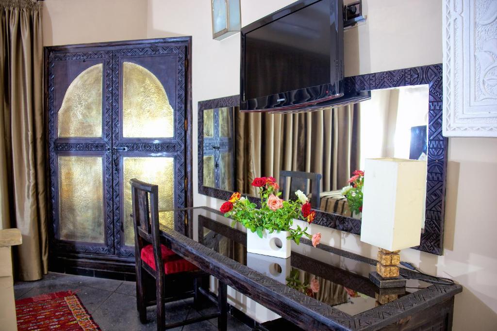 Hotel Azoul Ouarzazate Chambre photo